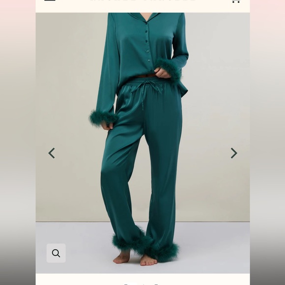 Rachel Parcell emerald green pajamas with 100% ostrich feather trim - Picture 2 of 2